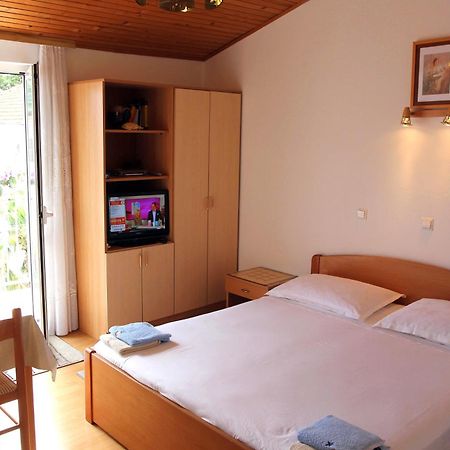 Apartments J&R Babara ビオグラード・ナ・モル 部屋 写真