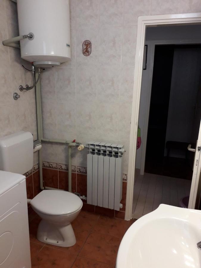 Apartments J&R Babara ビオグラード・ナ・モル エクステリア 写真