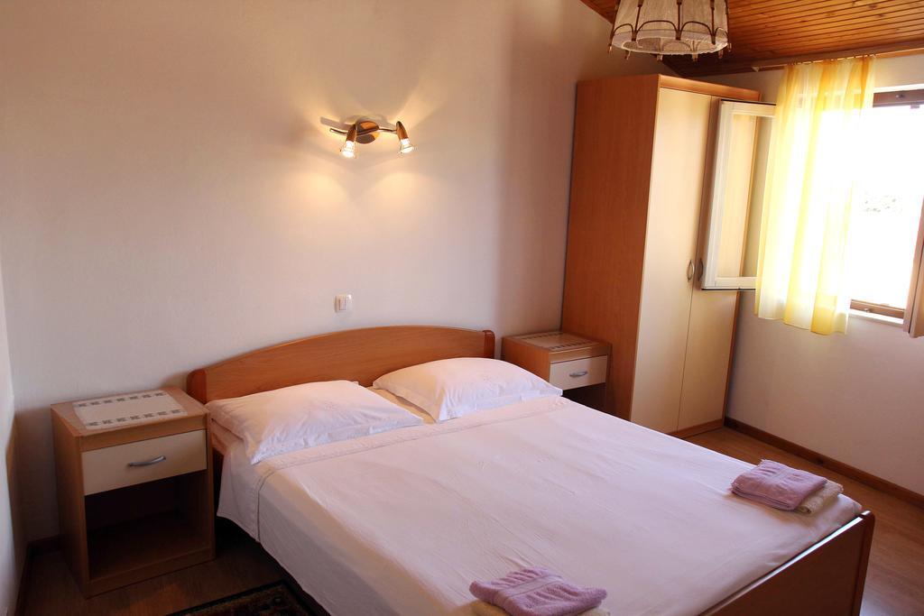 Apartments J&R Babara ビオグラード・ナ・モル 部屋 写真
